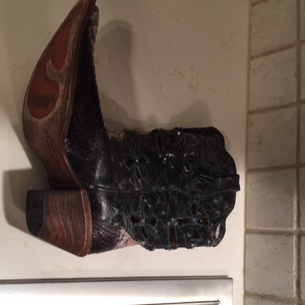 Corral Python Cowboy Boots - image 5